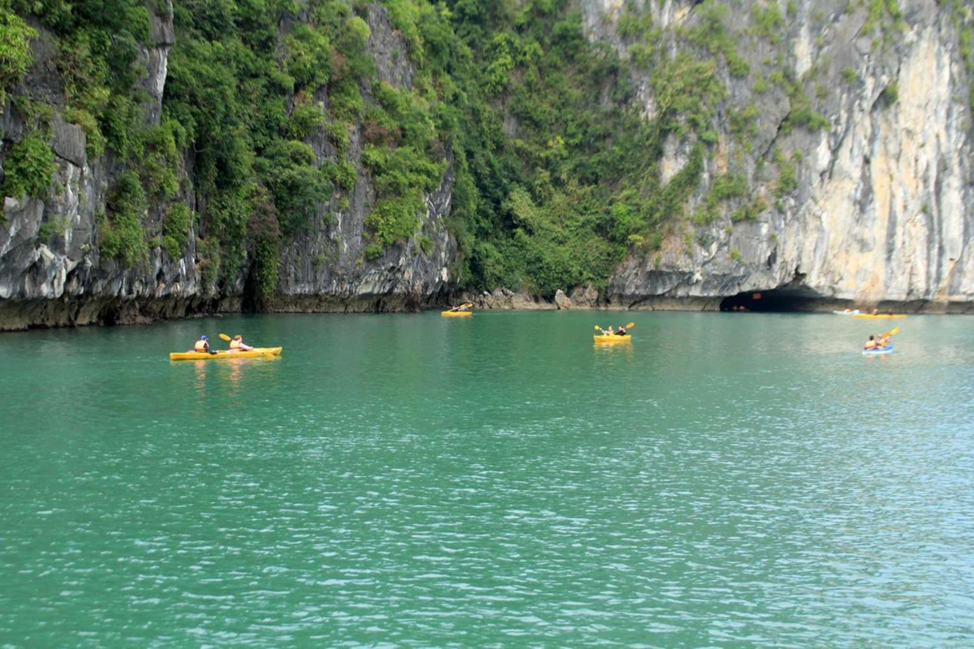 Halong Arcadia Cruise Hotel Ha Long Buitenkant foto