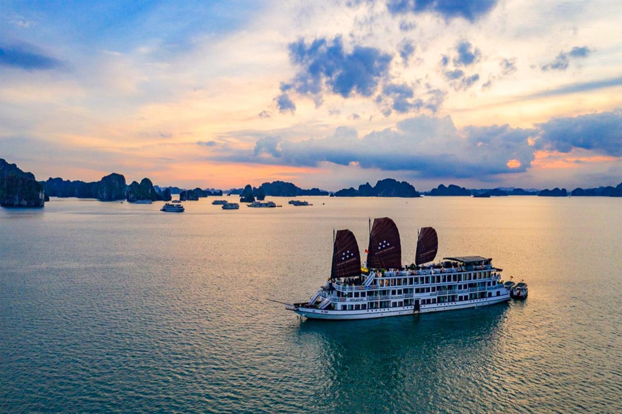 Halong Arcadia Cruise Hotel Ha Long Buitenkant foto